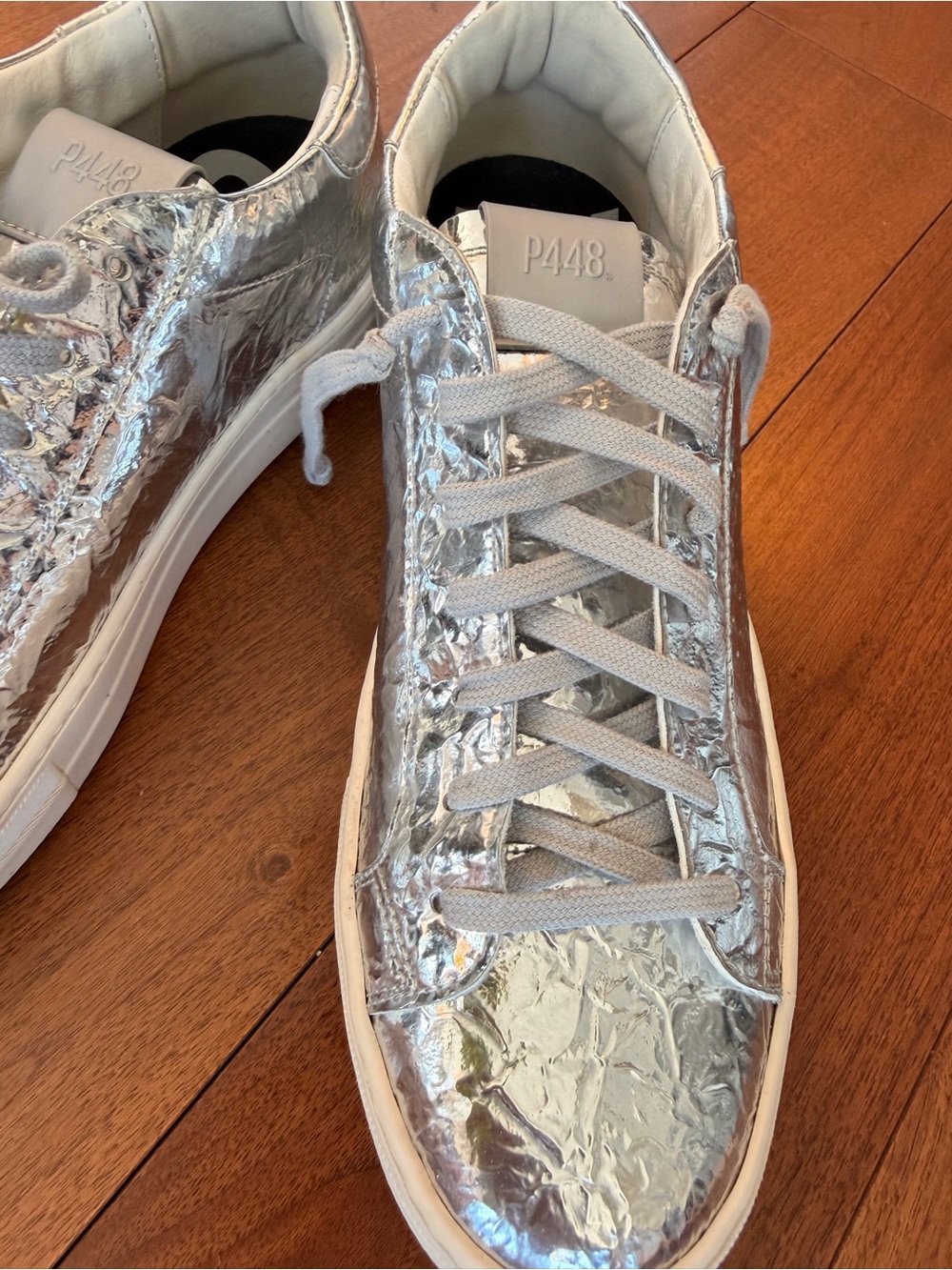P448 Silver Metallic Low-Top Sneakers with White Interior